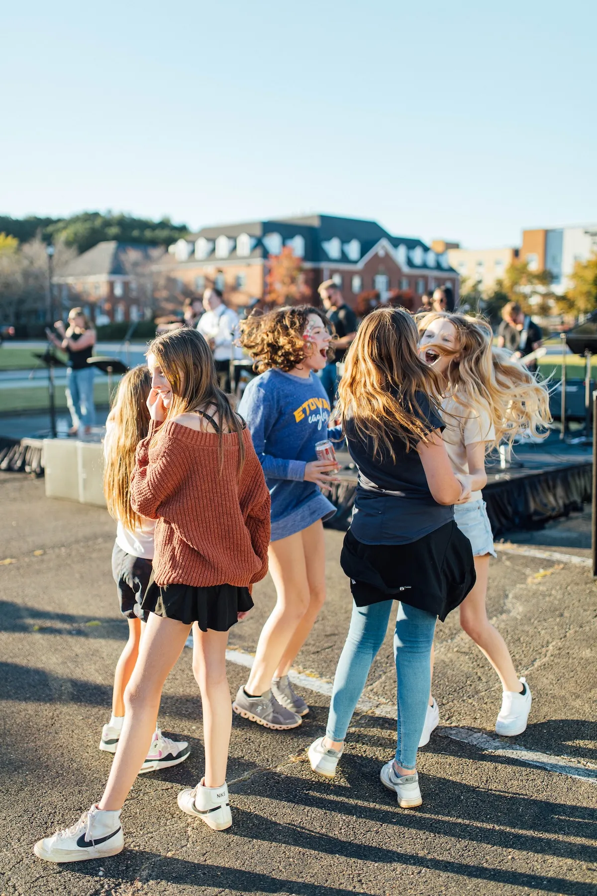 Students enjoying an outdoor Jubilee Church community event.